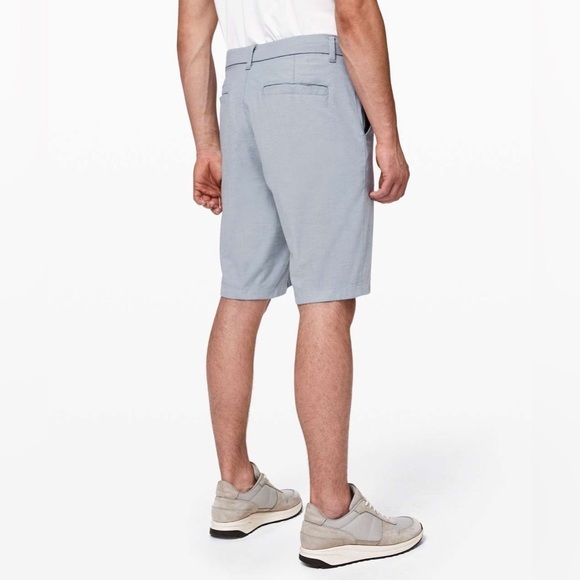 Lululemon Commission Short Qwick Oxford 11" *Relaxed, Size 32 - Picture 3 of 10